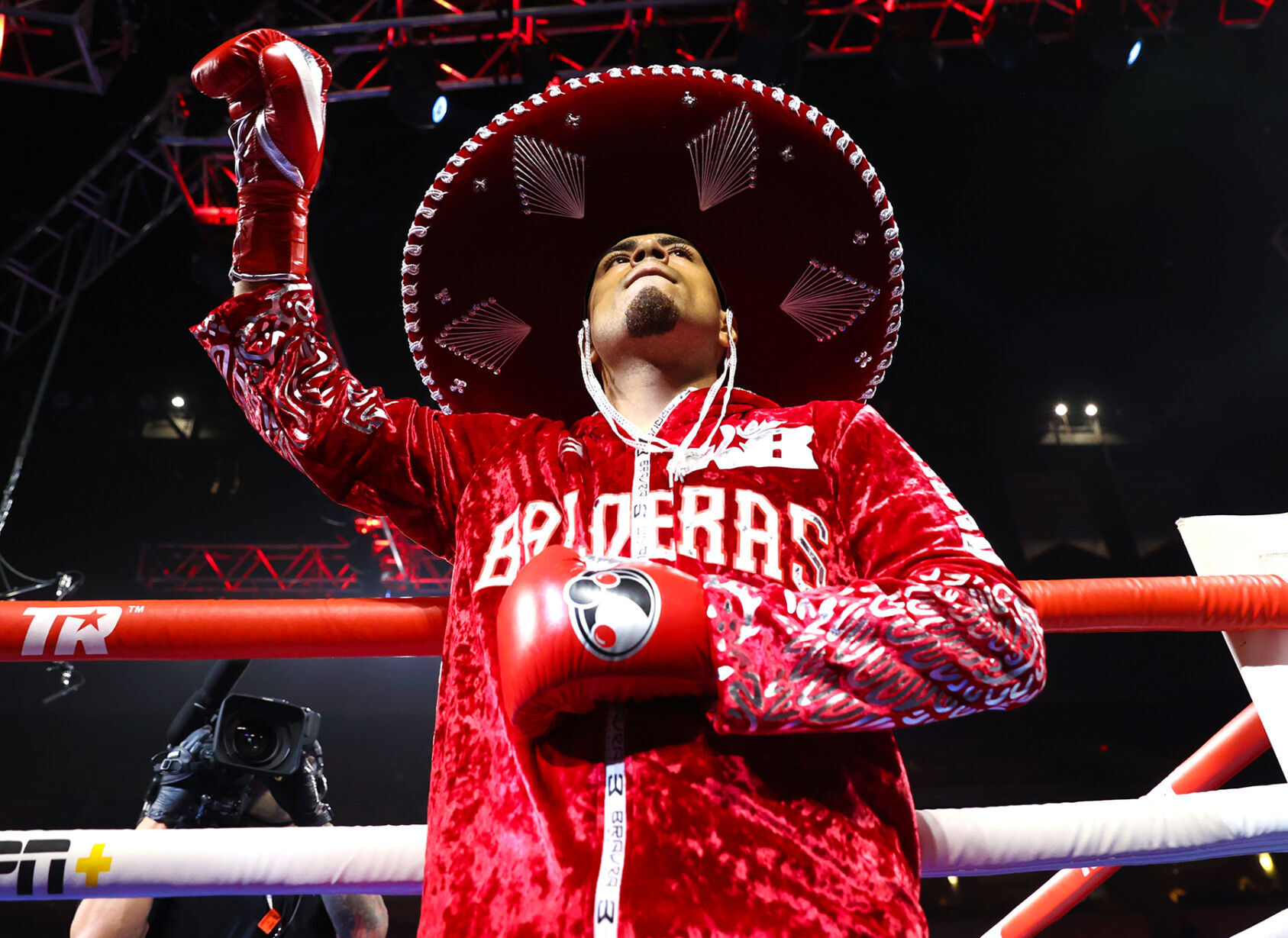 Jose Ramirez v Jose Pedraza
